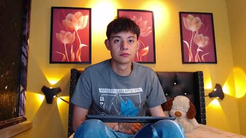 luckk_ online show from 04.08.26