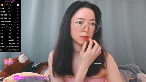 Snapshot of luckrose chatting on 02.11.26 Jinn online show from 02.11.26