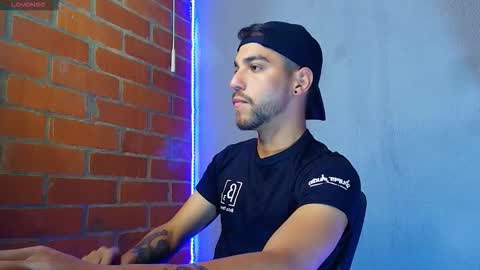 Snapshot of lucky_blessed chatting on 10.24.25 lucky_blessed online show from 10.24.25