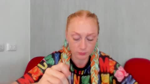 lucky_licky20 online show from 10.13.25
