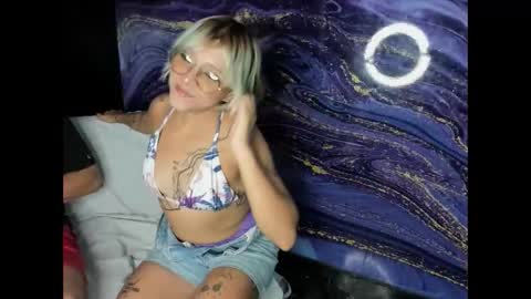 Snapshot of lucky_psychoguy69 chatting on 10.23.25 lucky_psychoguy69 online show from 10.23.25