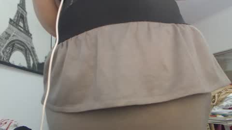 Snapshot of luckyanabella chatting on 11.05.25 Ana online show from 11.05.25