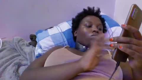 Crisiah online show from 02.28.25