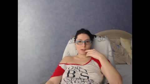 luckylinda23 online show from 01.21.25