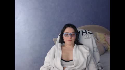 luckylinda23 online show from 01.21.25