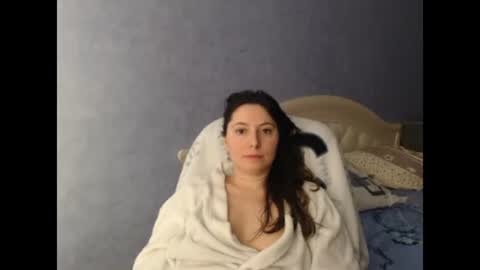 luckylinda23 online show from 02.04.25