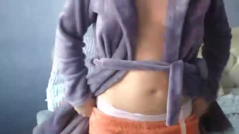 luckylinda23 online show from 01.16.26