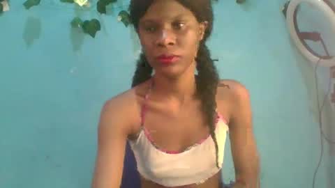 Gloria online show from 11.25.25