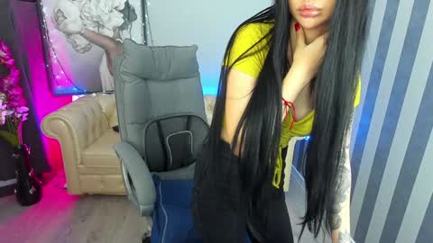 Monika online show from 01.21.25