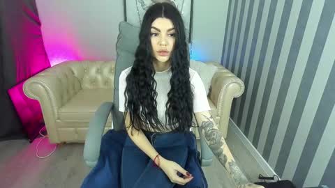 Monika online show from 03.03.25