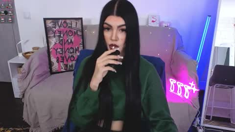 Monika online show from 10.21.25