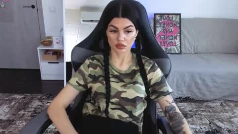 Snapshot of luckyrebel_ chatting on 02.21.26 Monika online show from 02.21.26