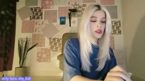 Snapshot of luckysapphire777 chatting on 12.21.25 luckysapphire777 online show from 12.21.25