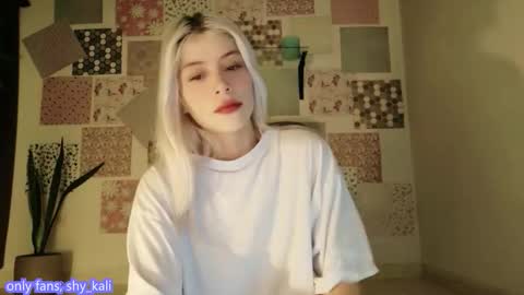 Snapshot of luckysapphire777 chatting on 12.22.25 luckysapphire777 online show from 12.22.25