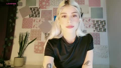 luckysapphire777 online show from 03.30.26