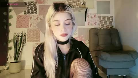 luckysapphire777 online show from 05.11.26