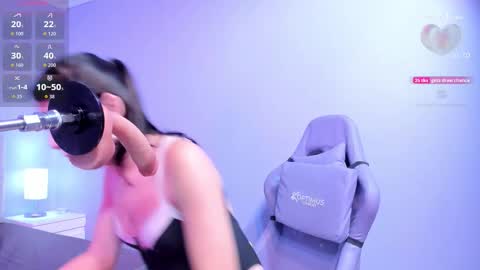 Lu online show from 10.18.25