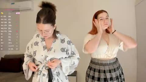 Rinredhead Gloriawith glasses Rayanother glasses online show from 11.23.25