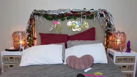 Lucy online show from 02.19.25