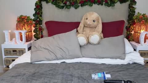 Lucy online show from 03.07.25