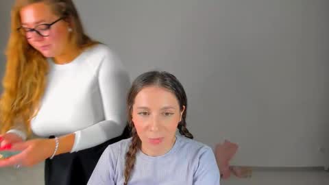 lucy__ray online show from 12.16.25