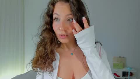 lucy__ray online show from 06.06.26