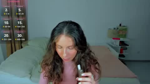 Snapshot of lucy__ray chatting on 07.17.26 lucy__ray online show from 07.17.26
