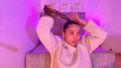 lucy online show from 04.03.26