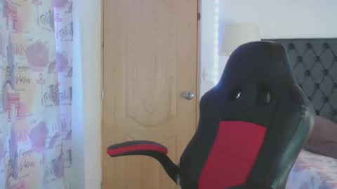 lucy online show from 01.05.25