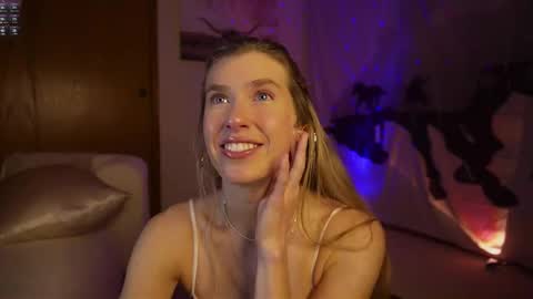 Lucy. online show from 02.26.25