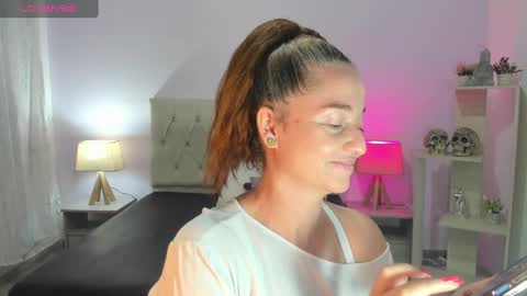 Lucia online show from 02.04.25