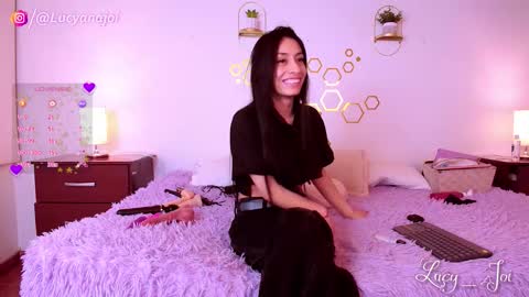 Luciana online show from 10.14.25