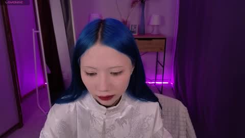  LUCY  online show from 02.21.25