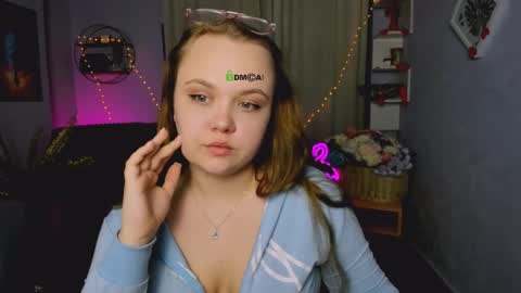 lucy online show from 04.08.26