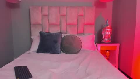 Lucy  online show from 02.20.26