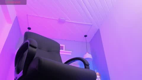 Lucy  online show from 04.14.26