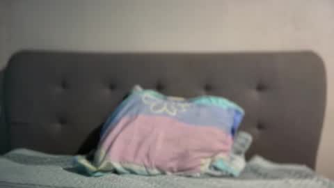 Lucyhot online show from 01.05.25