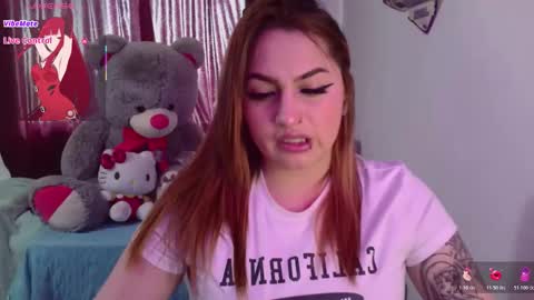 Snapshot of lucycherry__ chatting on 11.19.25 LUCIA online show from 11.19.25