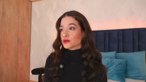 LucyDeLuca online show from 04.02.26