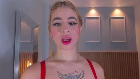 L U C Y  online show from 11.14.25