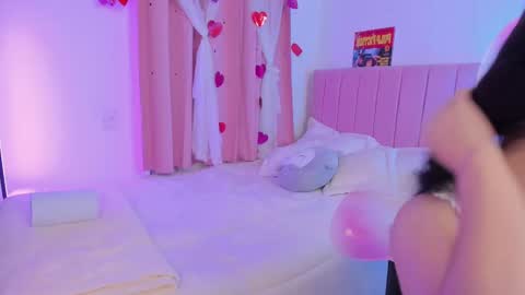 LUCYY FROM HOME  online show from 10.05.25