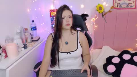 LUCYY FROM HOME  online show from 03.02.26