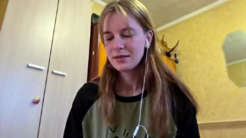 Sofia online show from 04.22.26