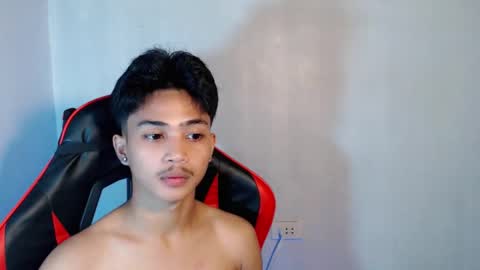 Snapshot of luda_69 chatting on 11.13.25 luda_69 online show from 11.13.25