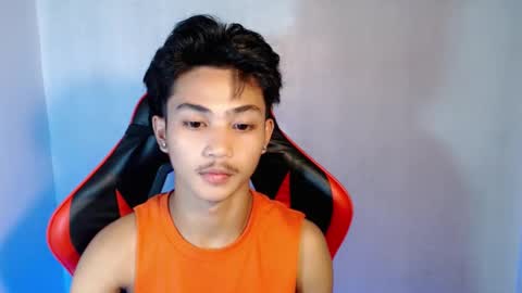 Snapshot of luda_69 chatting on 11.29.25 luda_69 online show from 11.29.25