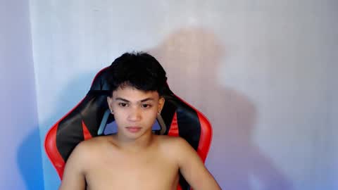 Snapshot of luda_69 chatting on 12.01.25 luda_69 online show from 12.01.25