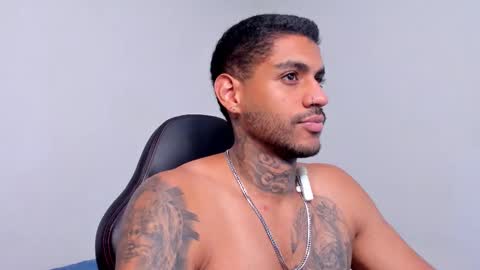 Luigi Vitale online show from 10.20.25