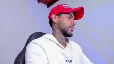 Luigi Vitale online show from 11.27.25