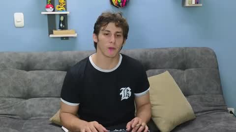 Luigi online show from 12.02.24