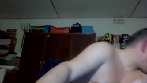 A slave to the mistress.. un esclavo para las amas dominantes. online show from 02.17.25